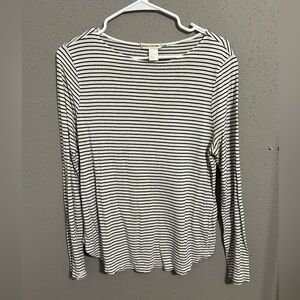 Zenana Outfitters Black and White Striped Long Sleeve Tee